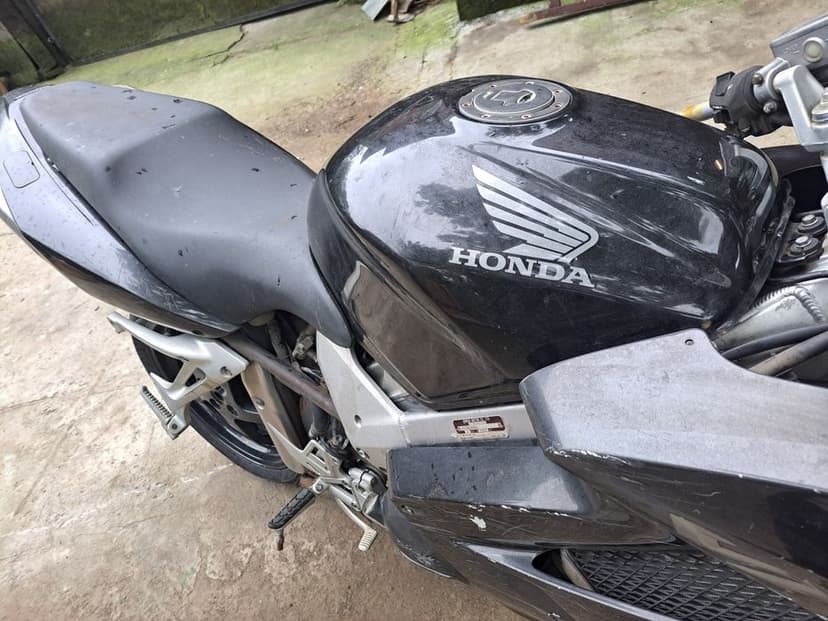 Piese honda vfr 800v-tech 2005