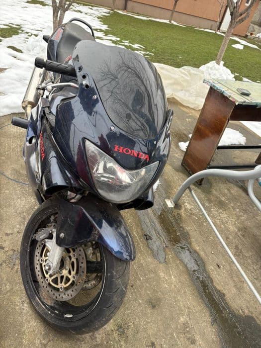 Honda CBR F4 pentru piese