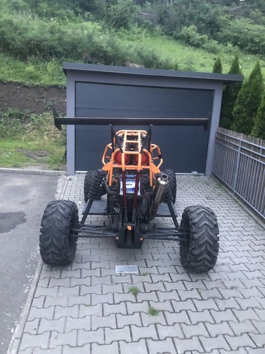 Vand Buggy cu motor Suzuki gsx750