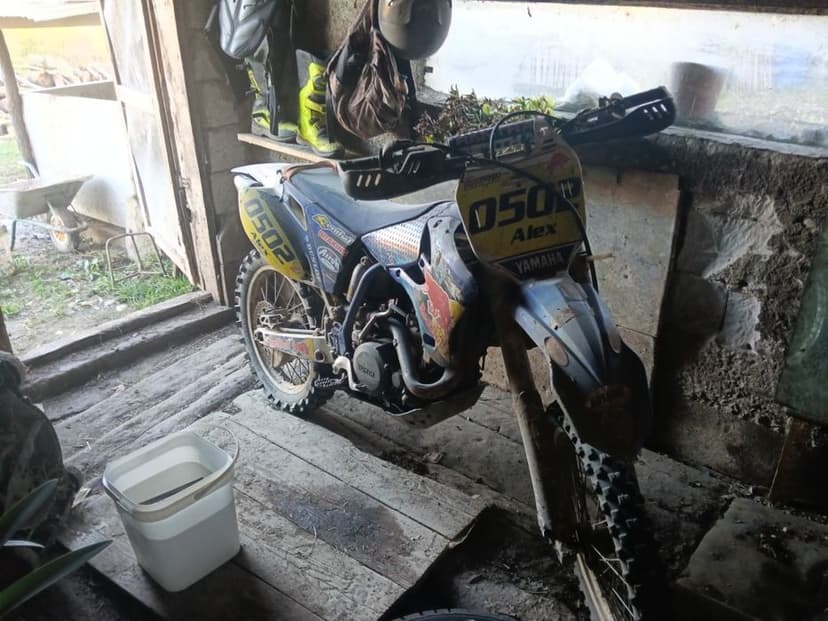 Vând cross yamaha yzf450