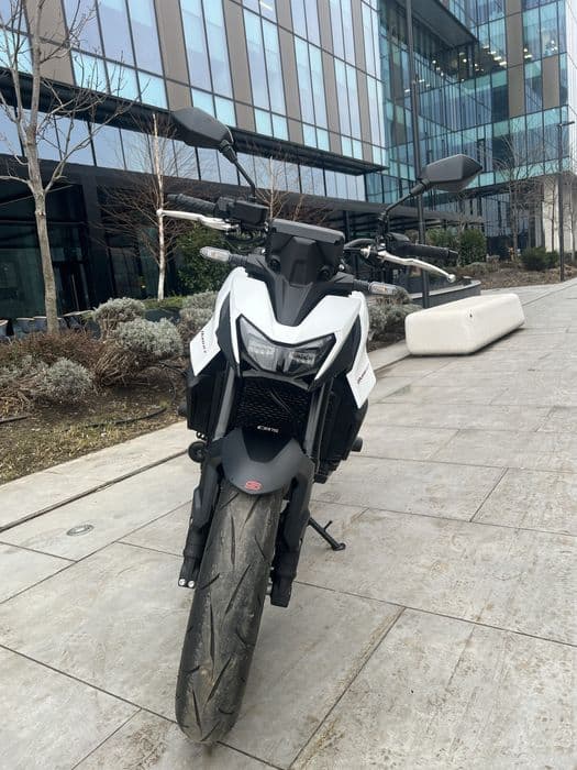 Honda CB 750 Hornet 2025 Full Led TCS ABS 765 km