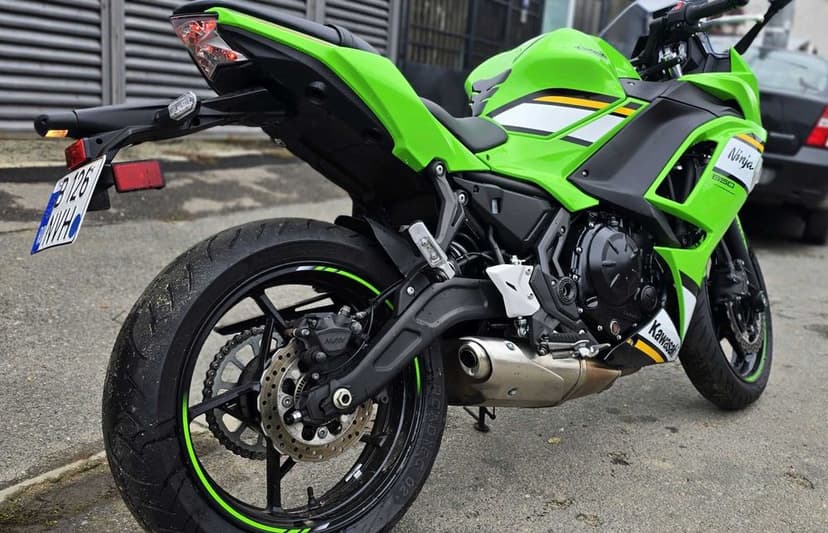 Kawasaki Ninja 650 model 2025, pentru permis A2 sau A, inmatriculata