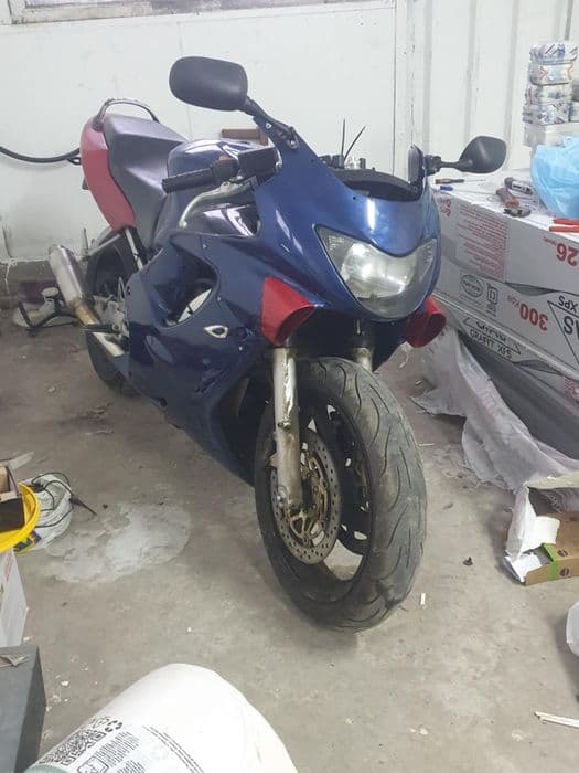 Vând honda cbr f4, sau schimb cu ATV