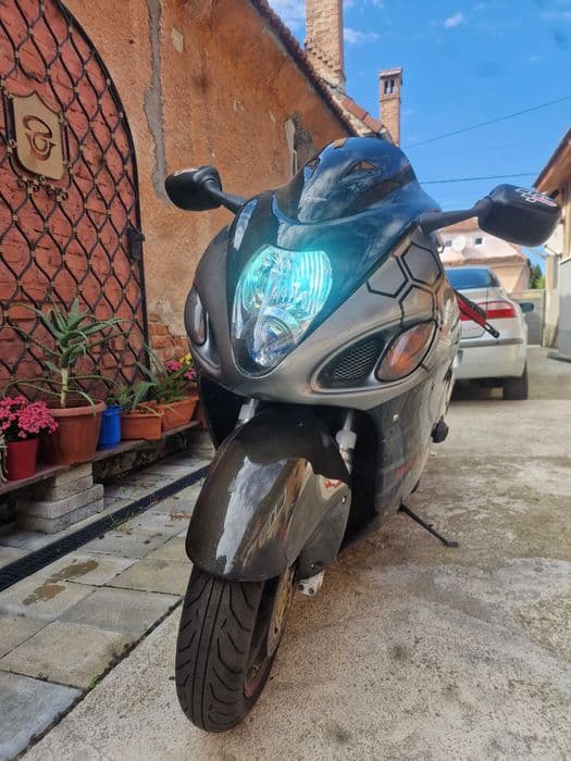 Suzuki gsx 1300 R hayabusa gen 1