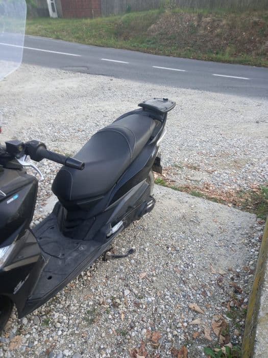 Vind scuter sym 125 cm