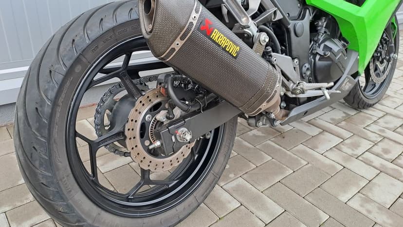 MotoFly Ploiesti vinde Kawasaki Ninja 300 Abs