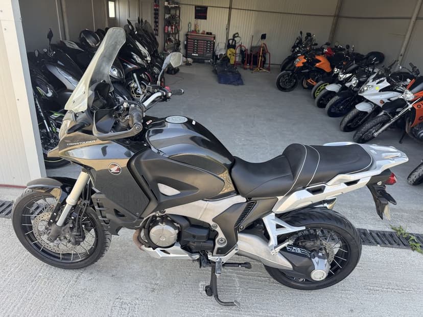 HONDA VFR 1200xd DCT 2013 ABS - Fox Motors Sales