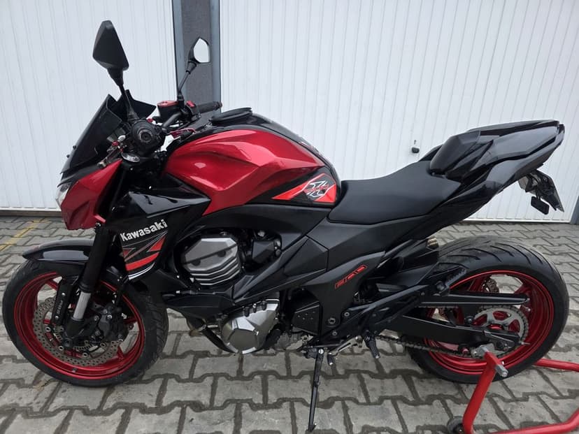 A2 Kawasaki Z800 Abs  Garantie.35kw permis a2 motocicleta