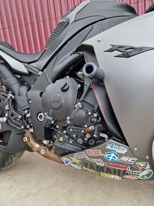 Yamaha R1 rn22 ultimul model de big bang