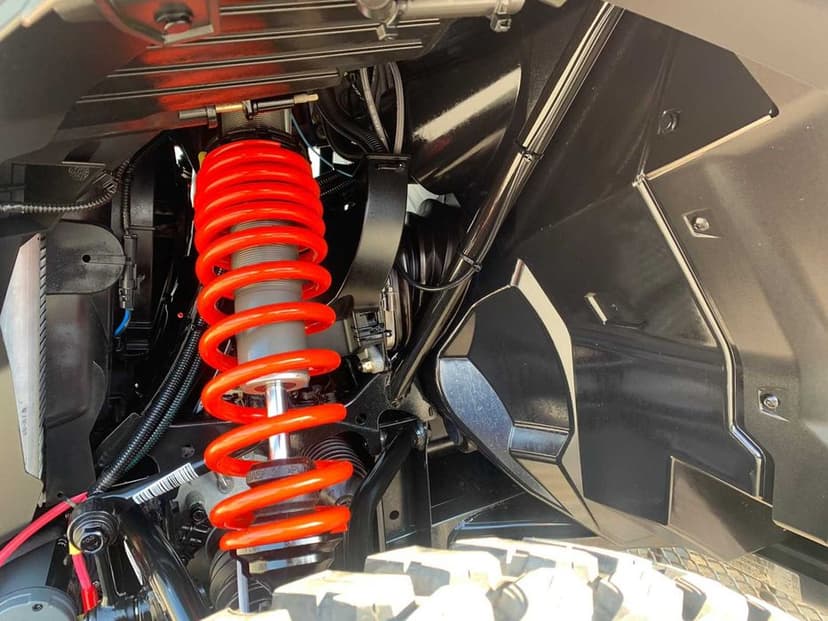 Can-Am Maverick 1000R DPS