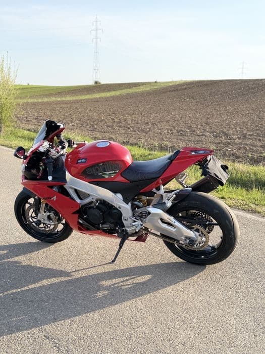 Vand /Schimb Aprilia RSV4