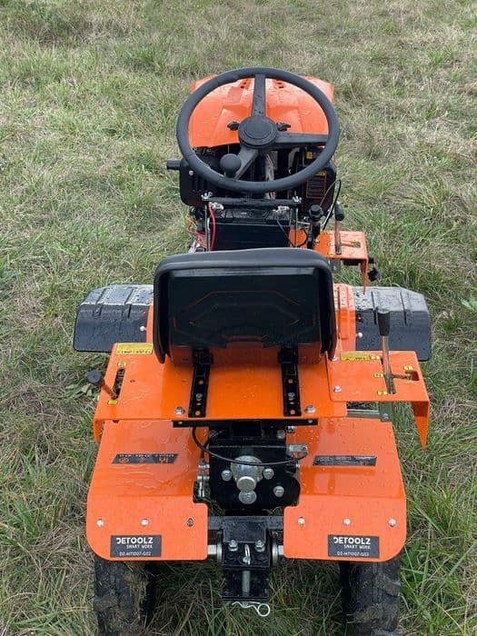 Mini tractoras Detoolz