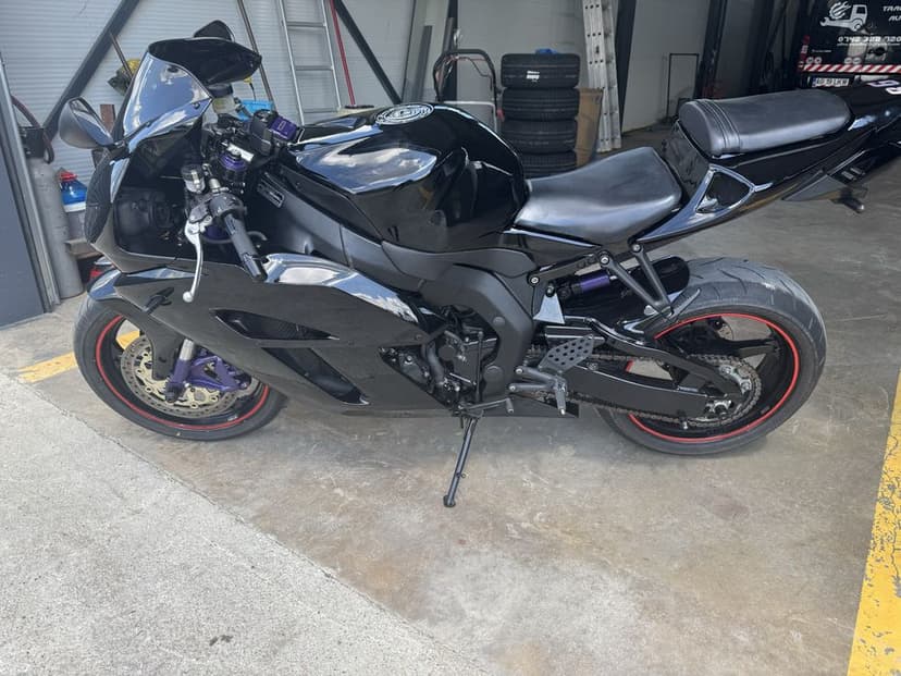 Honda CBR1000rr nu Yamaha, bmw,suzuky