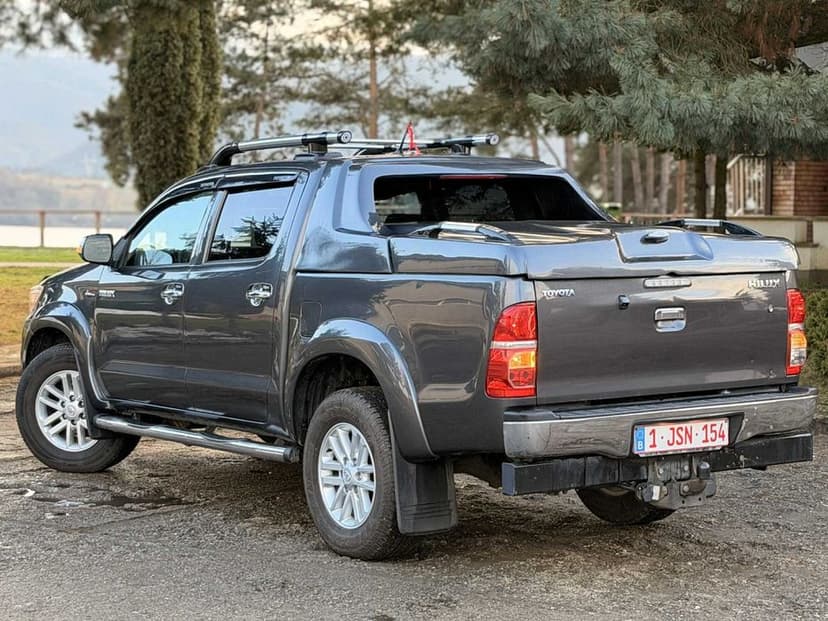 - IMPECABILA Toyota Hilux AMAZONIA 3.0Tdi 170cp Automata Full