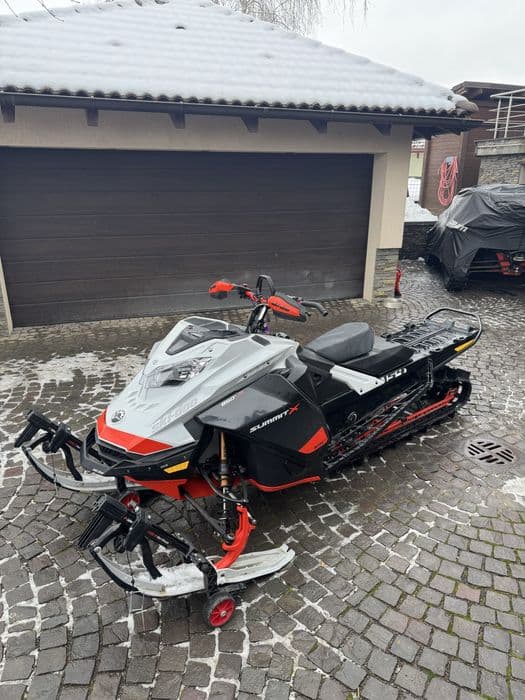 Ski-doo Summit x turbo 154 2021