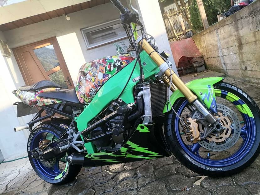 Kawasaki  ZX6R(636) " Stunt "