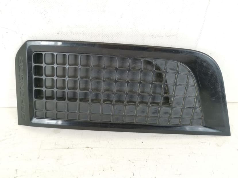 Grila Proiector Dreapta Land Rover  Defender 2 generation 2019 2020 20