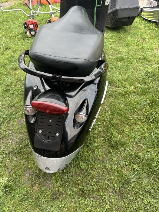 Moto scuter Aprilia Habana