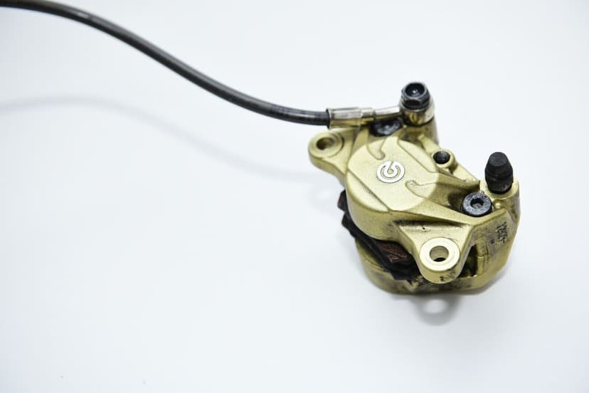 Genuine 2012 MV Agusta Brutale 675 F3 Etrier spate furtun Brembo