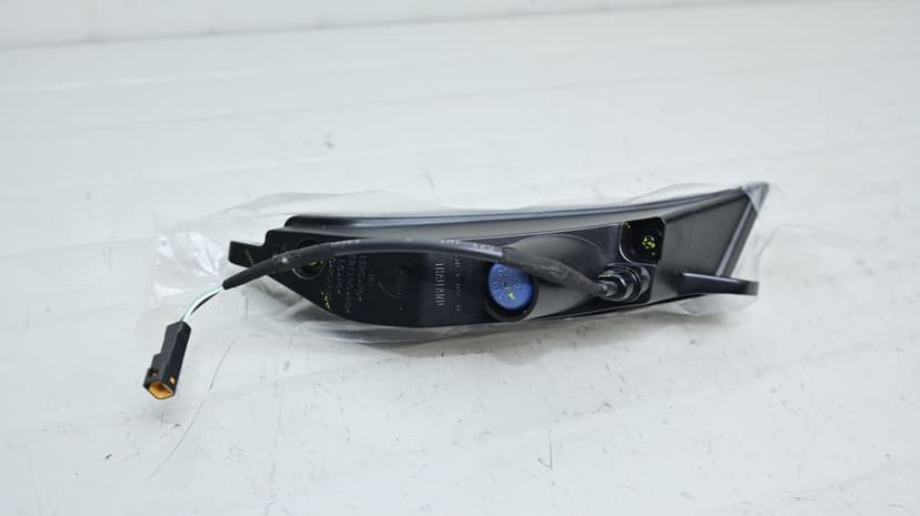 Ducati Multistrada V4 2021 - 2025 Semnalizare Fata Dreapta