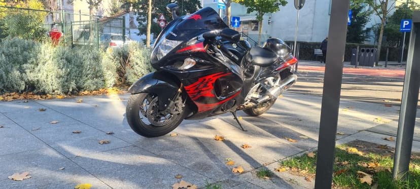 Suzuki Gsx 1300 R Hayabusa