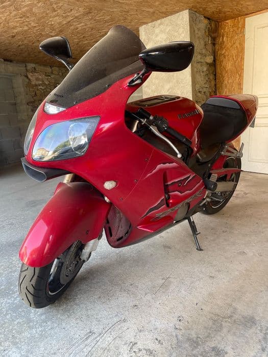 Kawasaki ninja zx12r