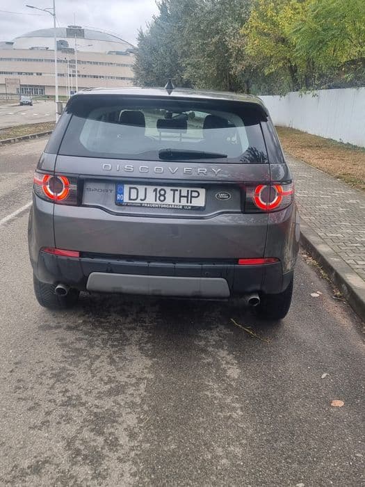 Vând  Land Rover Discovery Sport  20DCI