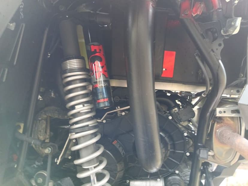 Polaris RZR Pro XP Ultimate 64" – 715 km, stare impecabilă, ca nou