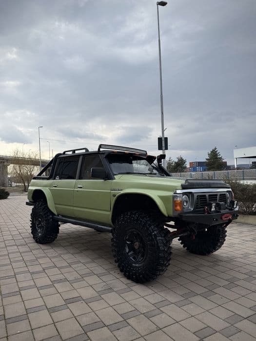Nissan patrol y60 (OffRoad)