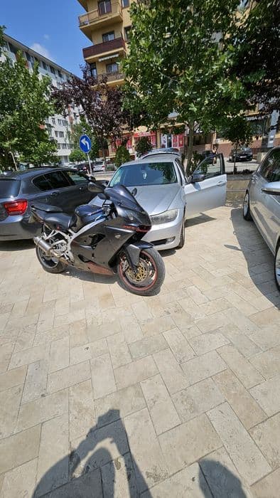 Vând kawasaki ninja zx-9