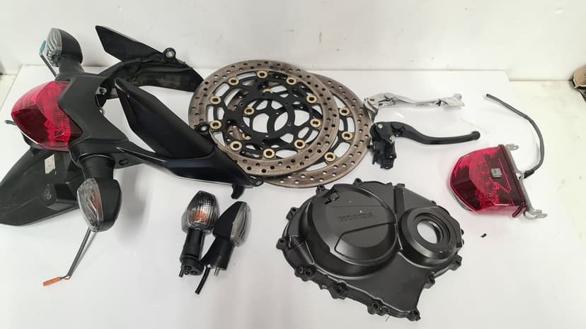 Honda CBR600RR 2007 discuri / piese / capac / cadru