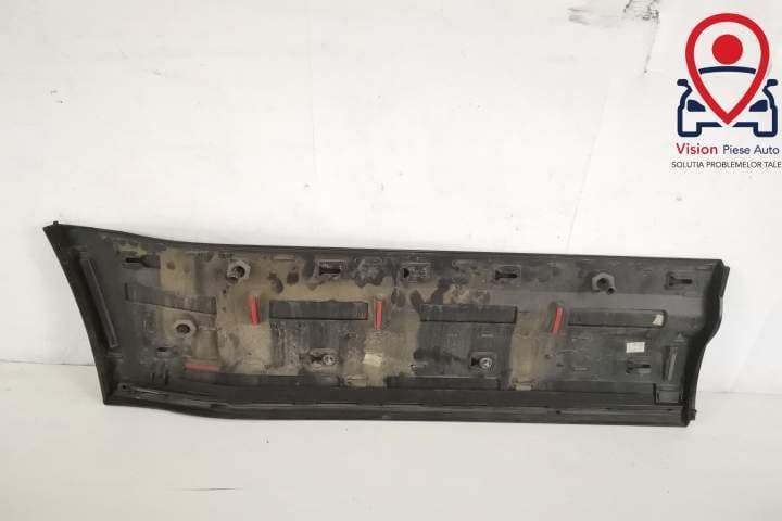 Bandou Ornament Usa Stanga Spate Original In Stare Buna Land Rover  De