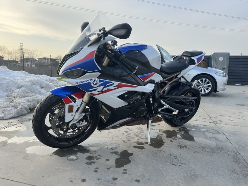 BMW S1000RR M Package