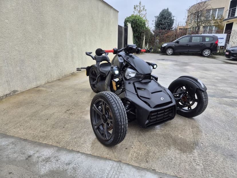 Bombardier CAN-AM Ryker 0.9 Benzina 2019 usor avariat