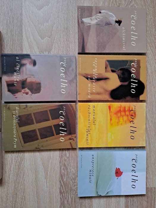 Lot 9 carti succese univ(Robert Ludlum)-si bonus 3 carti James Clavell