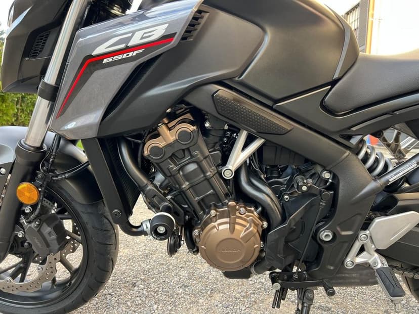 Honda CB650F 2018