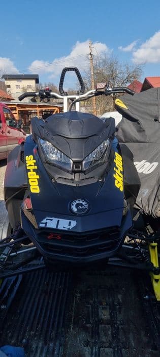 2017 Ski doo summit x 850
