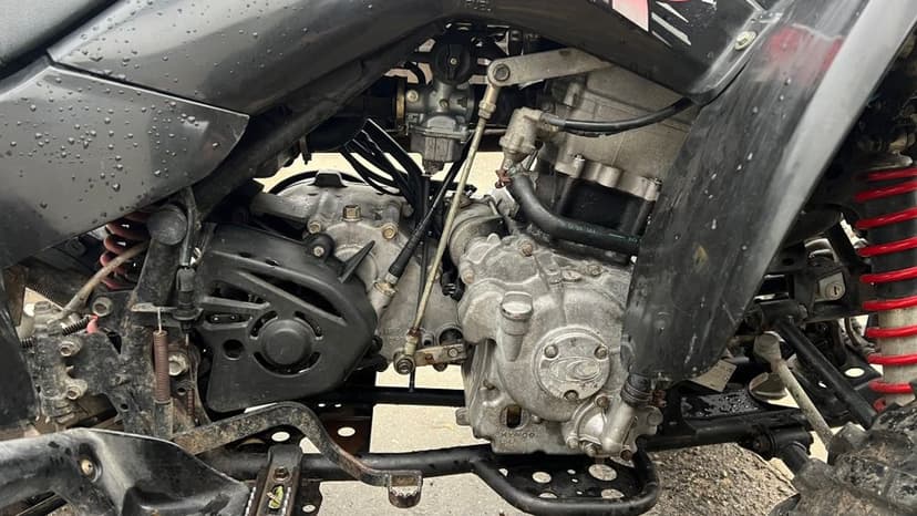 Vând Atv kymco kxr 250