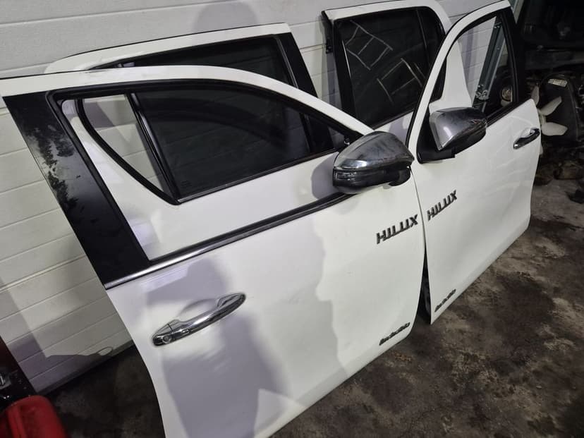 Portiera/Portiere Toyota Hilux 2016-2024