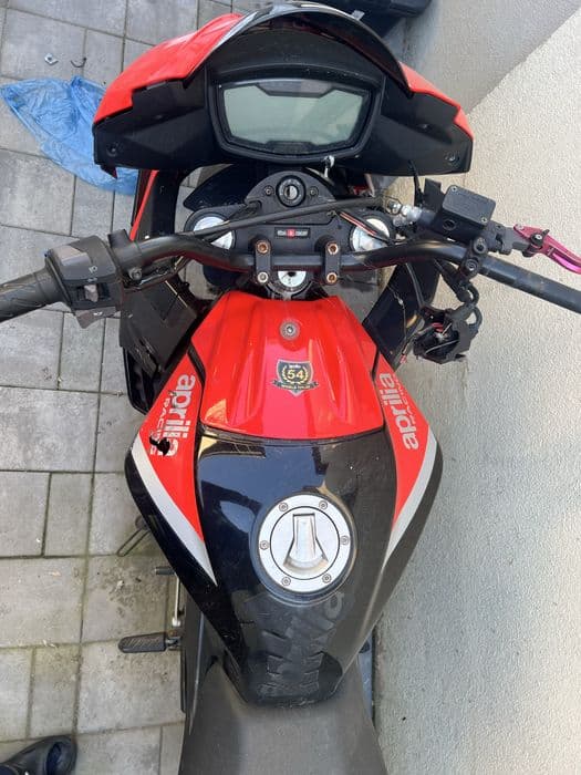Aprilia tuono 125 rs4 125