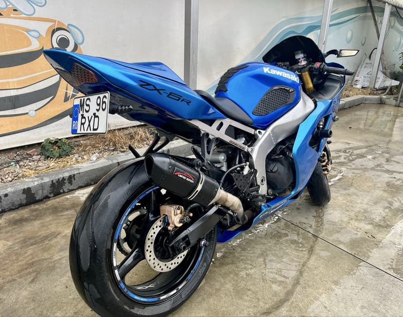 Kawasaki zx-6r 636