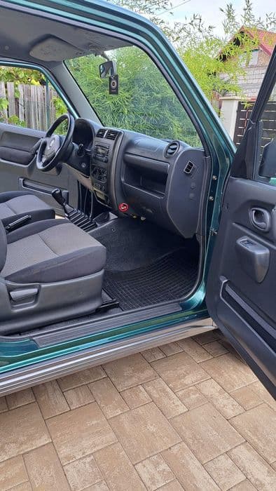 Suzuki jimny 1.3benzină din2006 AC 4X4 mic/mare buton
