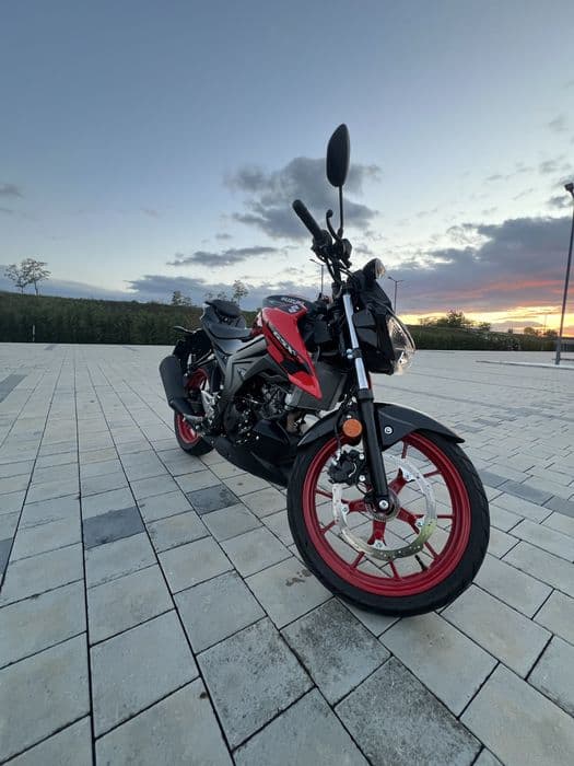 Vand Suzuki GSX-S 125, A1 2024 (16 ani)