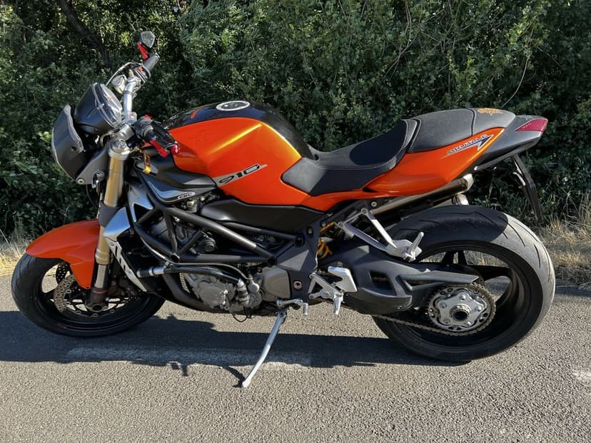 MV Agusta Brutale 910