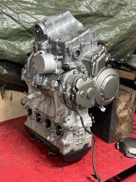 Vand motor 1000 Kawasaki ZX10R 2011-2015