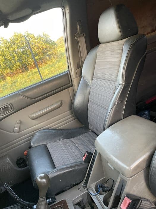 Scaune cu incalzire de bmw in patrol cu suporti