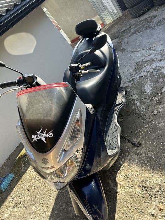 Scuter Suzuki Burgman 150cc