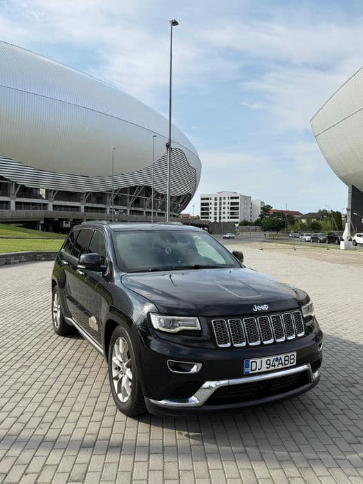Jeep Grand Cherokee Summit