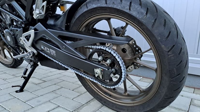 MotoFly Ploiesti Honda CB125R an 2021 categ A1