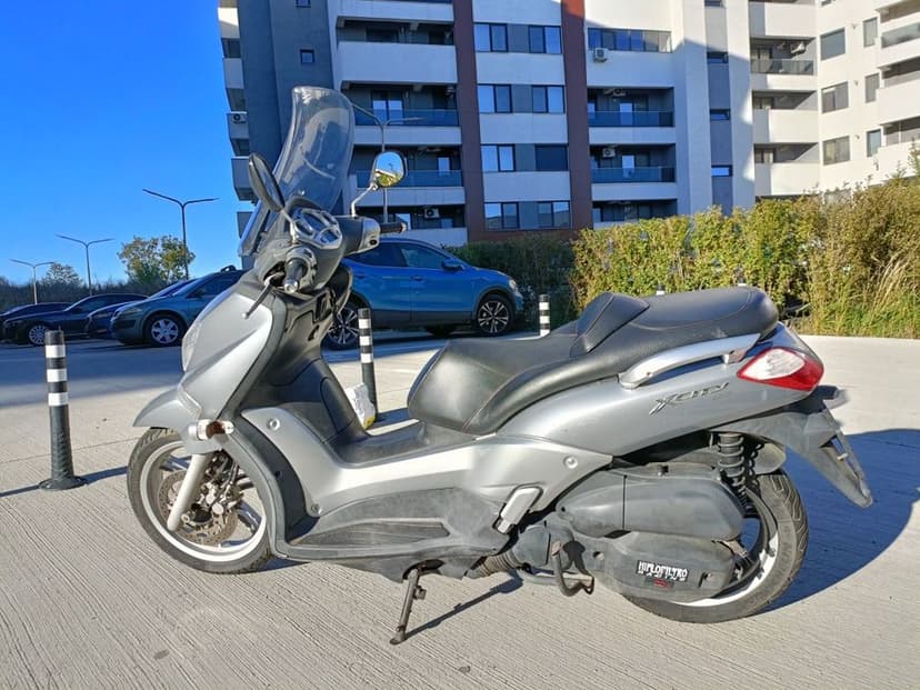 Yamaha Xcity 125 stare buna 15000km an 2011